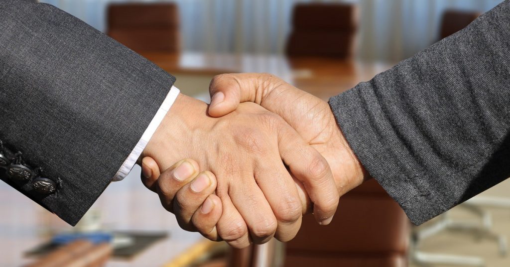 Svårt att slutföra avtal när ingen är på jobbet